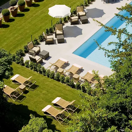 ホテル Angleterre 4*
