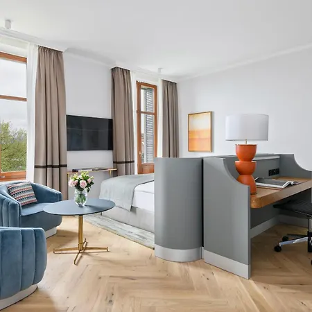 Hotell Angleterre 4*