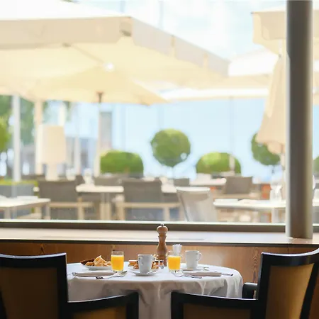 Angleterre Hotel 4*