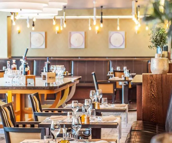 Hotell Angleterre 4*