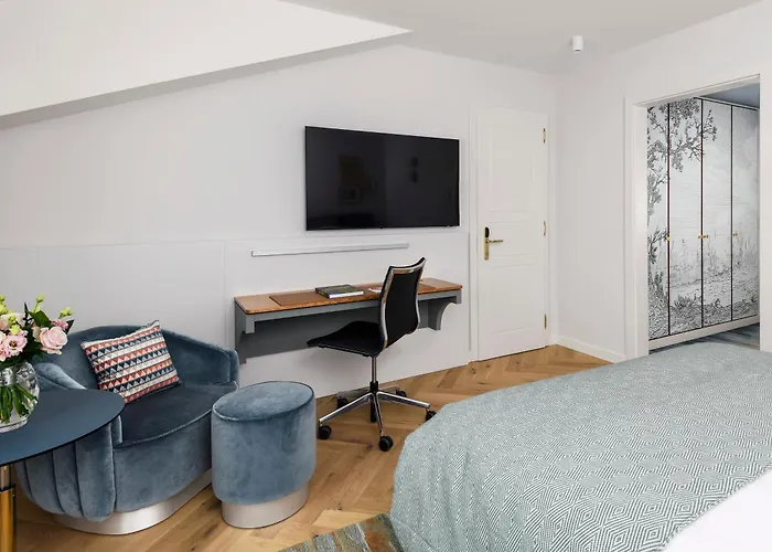 Hotell Angleterre 4*